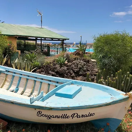 アパート Casa Art Residenza Bouganville コスタ・デ・アンティグア